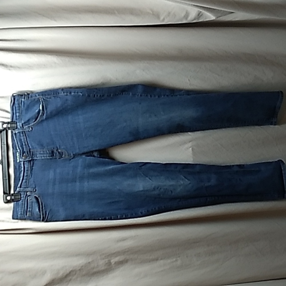 Womens 16 Long Old Navy Mid Rise blue jeans